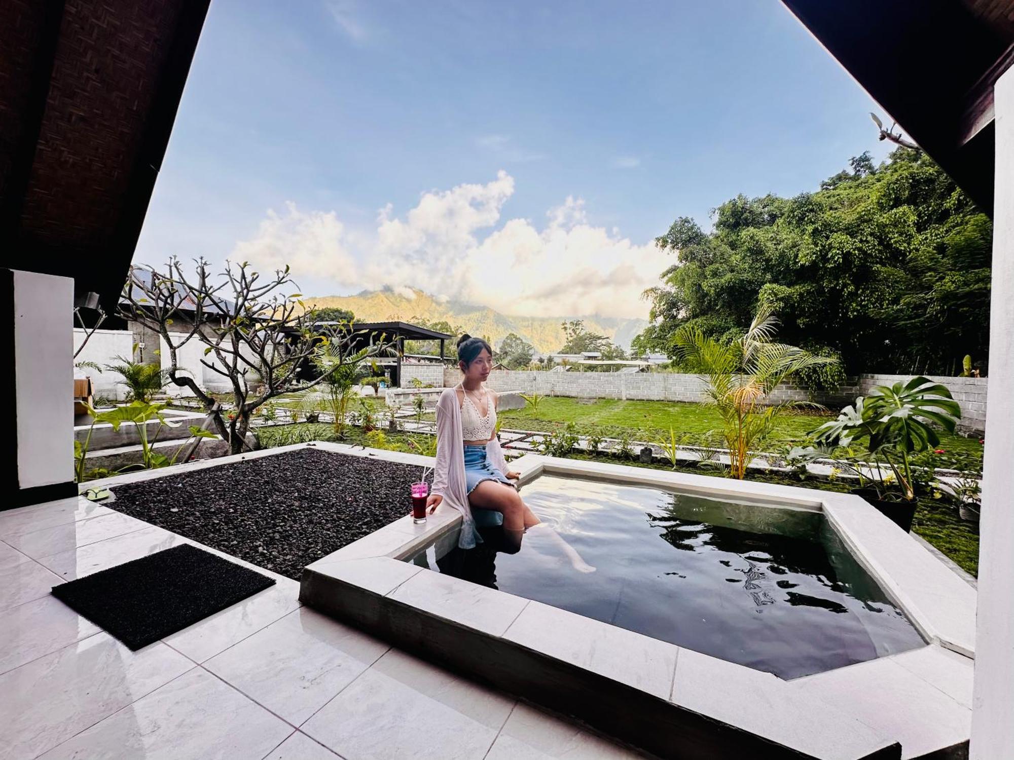 Ampik Batur With Private Hot Springs Bed & Breakfast Kubupenlokan Ngoại thất bức ảnh