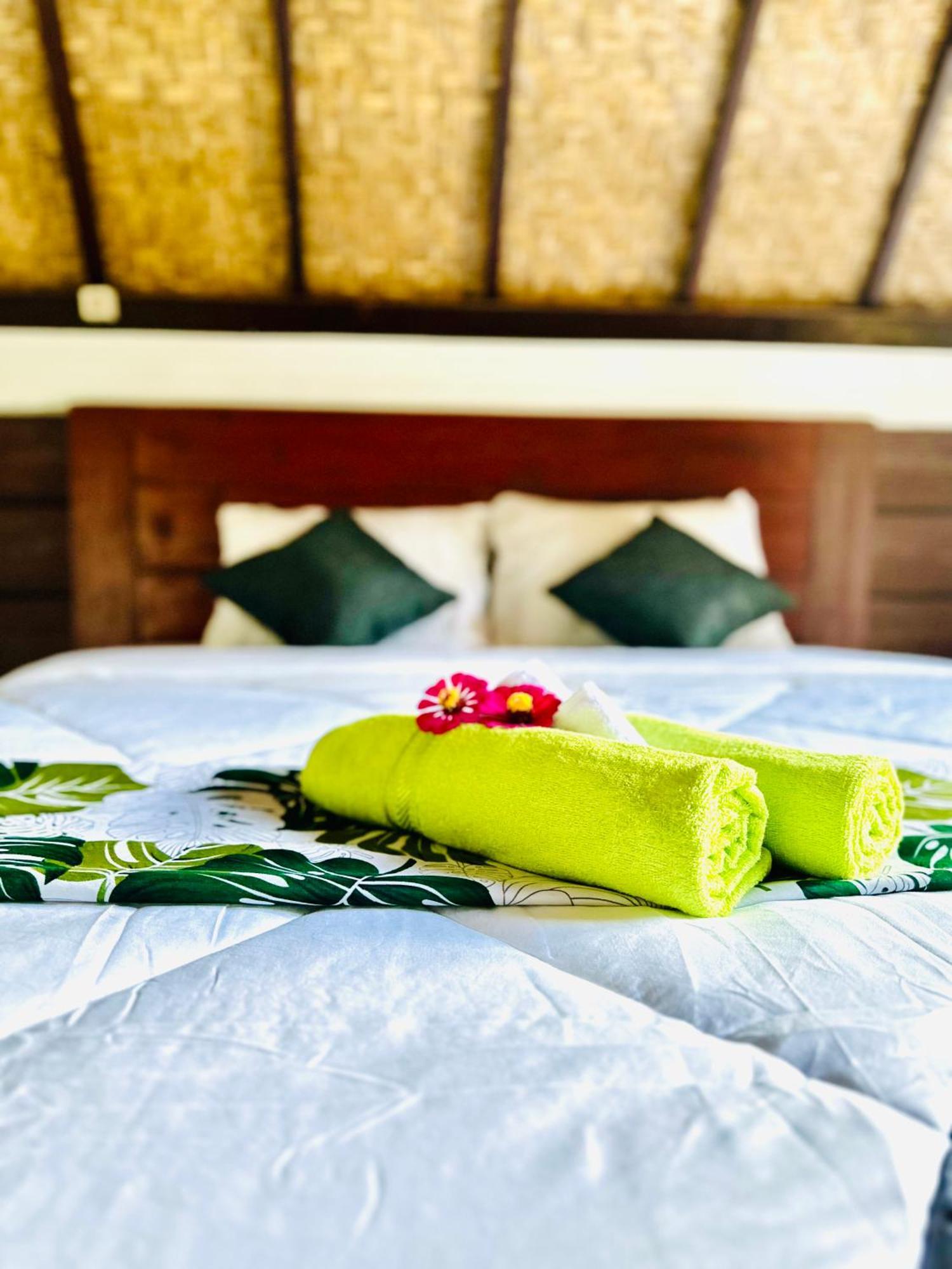 Ampik Batur With Private Hot Springs Bed & Breakfast Kubupenlokan Ngoại thất bức ảnh